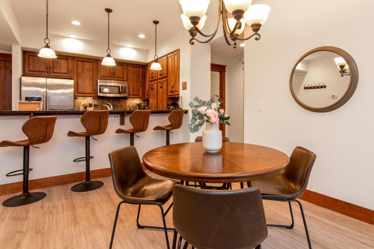 Modern Riverstone Condo With Grand Deck - Steps To Shops, Restaurants, Trails And River コー・ダリーン エクステリア 写真